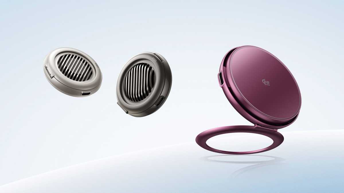 ESR Cyclone 25W Magnetic Charging Pad with CryoBoost 1