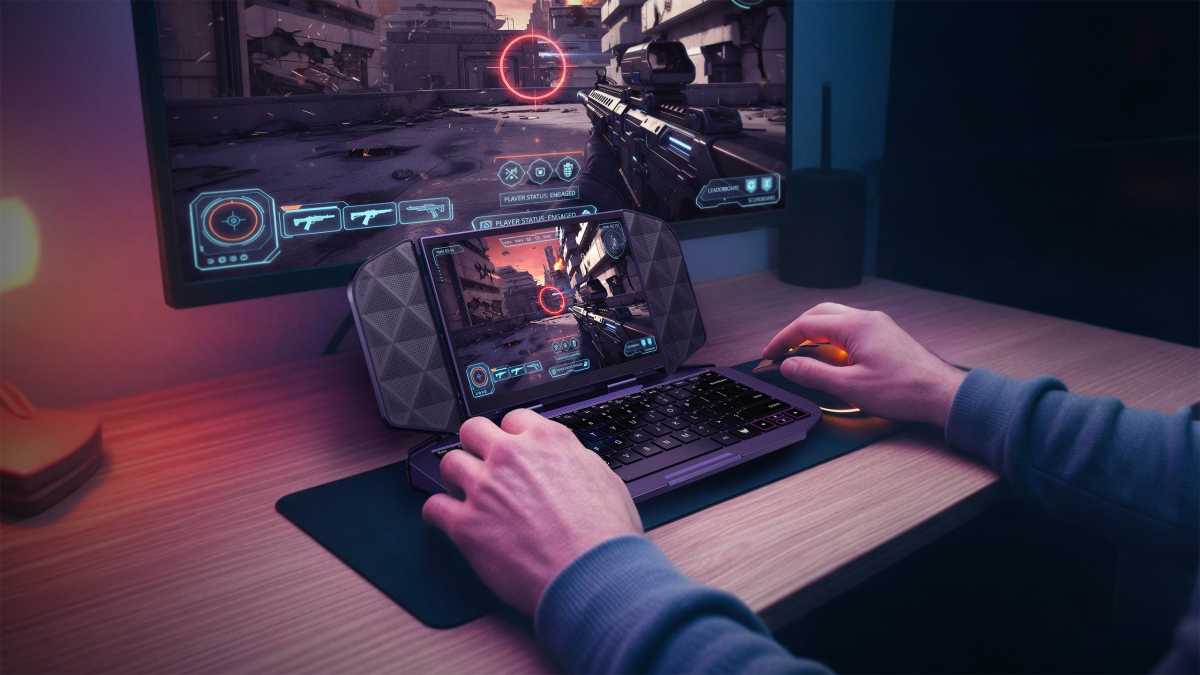 Acer Dualplay handheld concept, laptop mode 