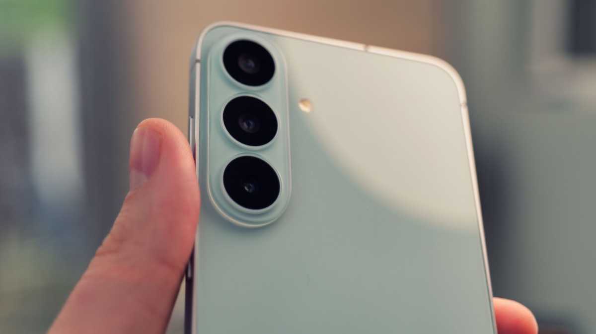Samsung Galaxy S26 FE review 5