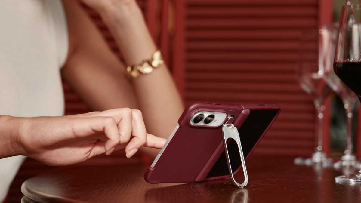 ESR Atelier Silicone Leather Magnetic Case with Flex Stand for iPhone Duo in Deep Burgundy
