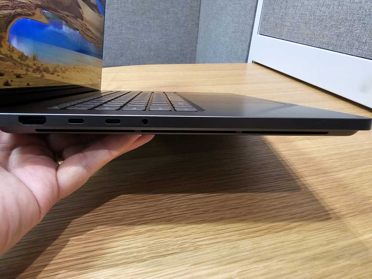 Microsoft Surface Laptop Ultra venting