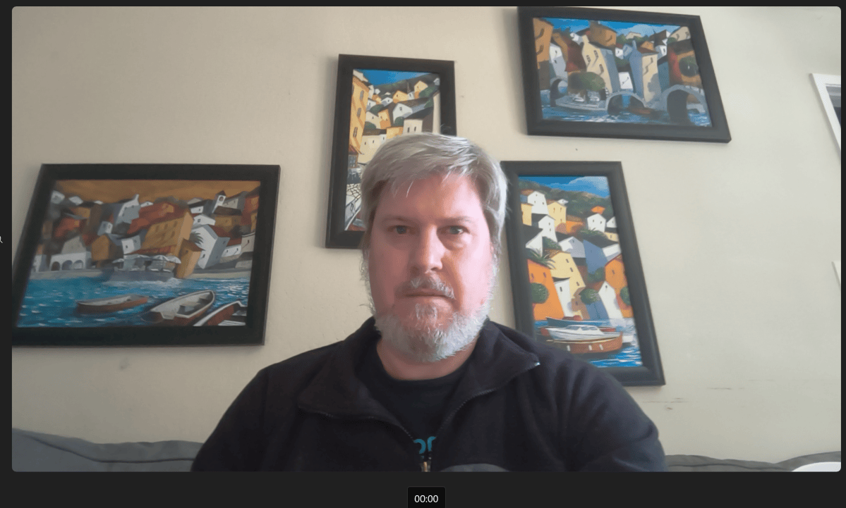 Microsoft Surface Laptop Ultra webcam